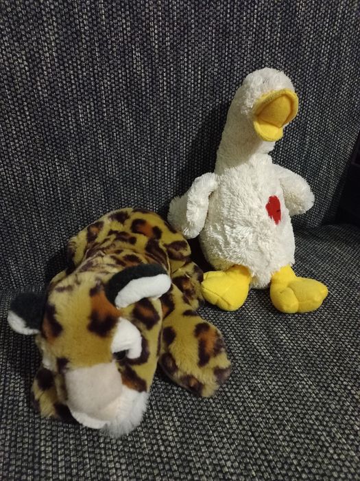 Мягкие игрушки утка тукан собака тигр мышь