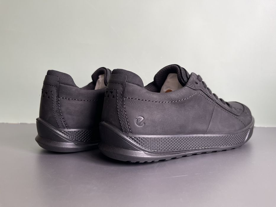 Кросівки Ecco Byway 40, 41 р ОРИГІНАЛ