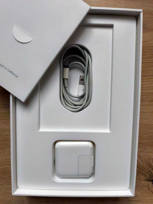 iPad mini 4 64GB Wi-Fi + 4G Gold Neverlock