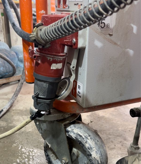 Продам штукатурную станцию