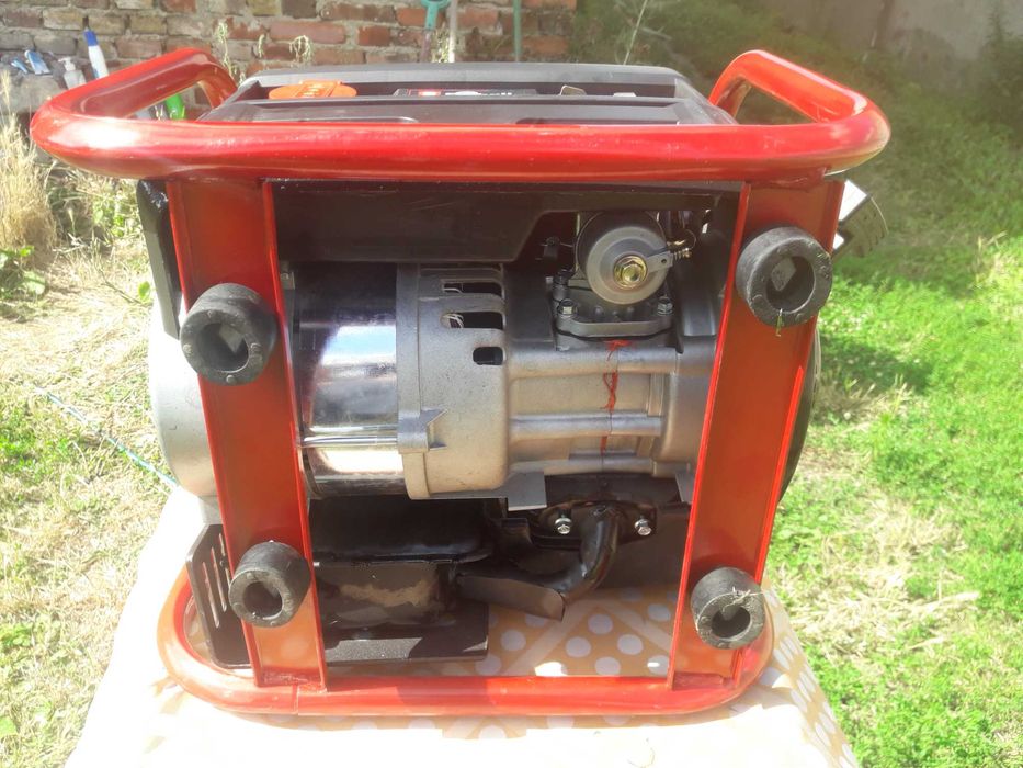 Generator prądu Einhell TC-PG 10/E5 (benzyna) 1000 W