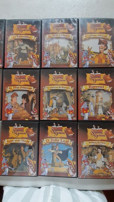 Coleção de DVD Contos Infantis-10€