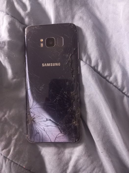 Iphone 8 e samsung s8