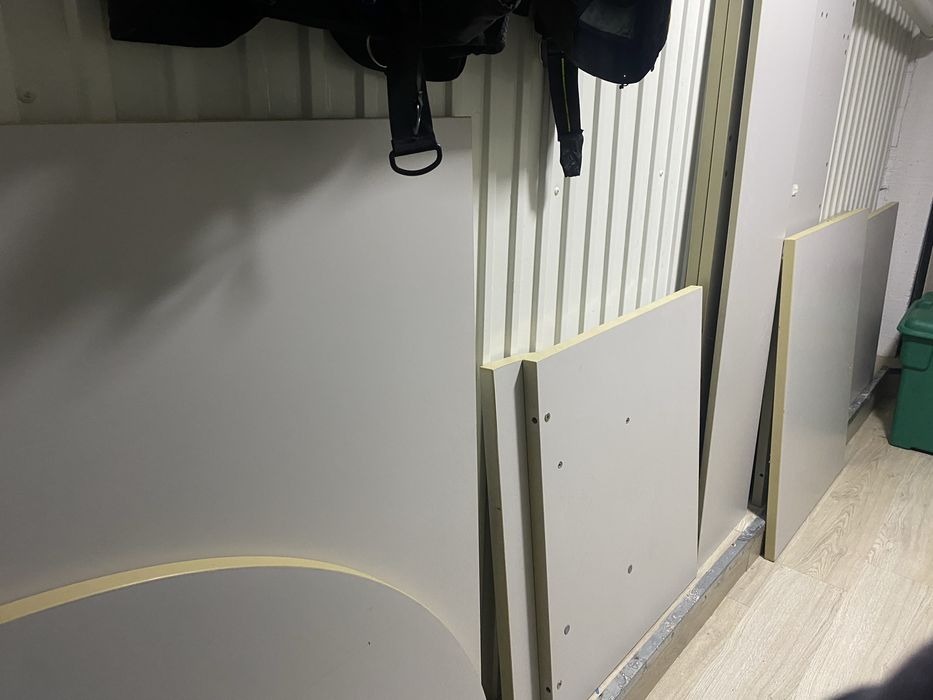 Vendo secretária de escritório