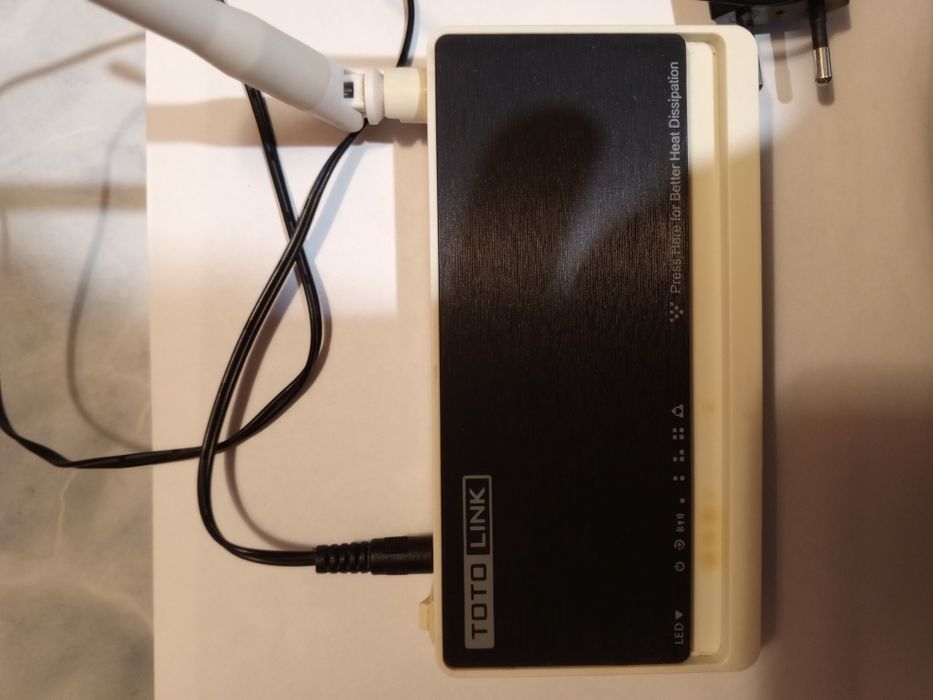 Wi-Fi маршрутизатор