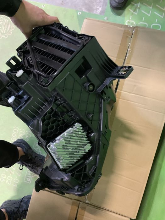 Фари Audi A6 C8 2018-2024 Full Led Matrix фара ліва права фарыа6 с8