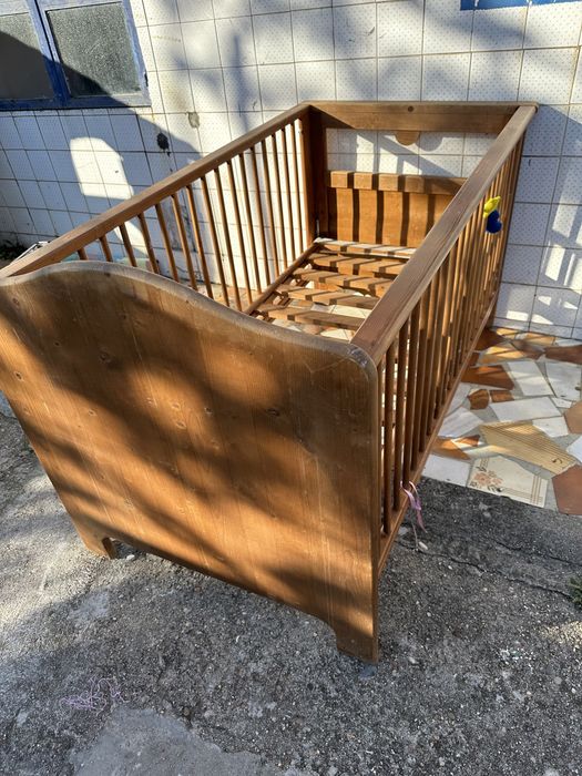Cama de bebe para desocupar