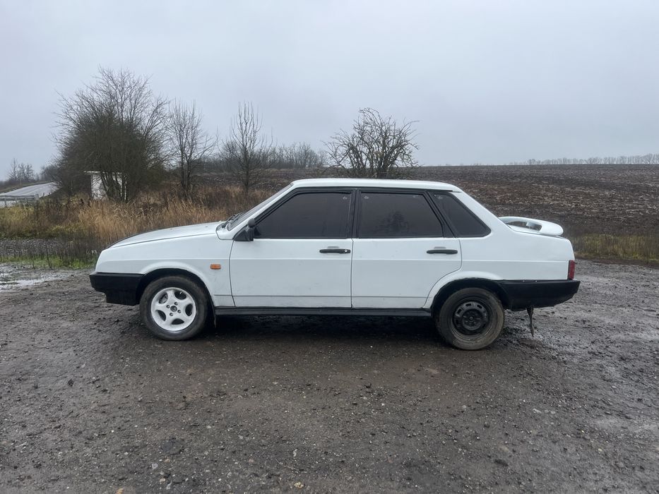 Продам ваз 21099
