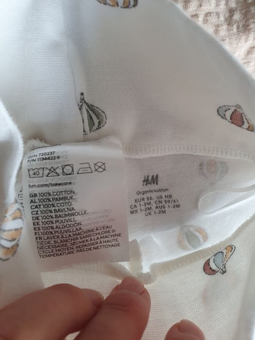 Zestaw body spodenki H&M 56