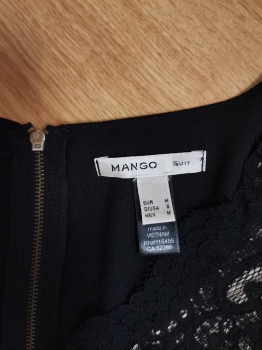 Чёрное платье Mango