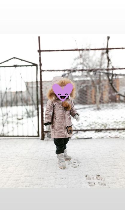 Курточка для дівчинки