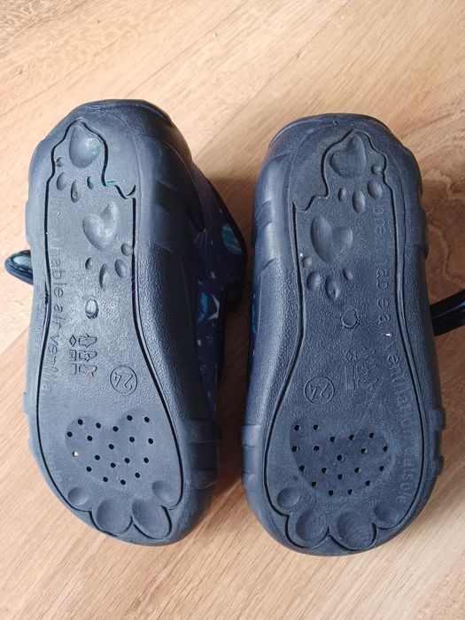 Капці сандалі renbut 24