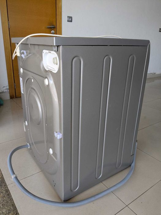 Máquina de lavar roupa Ariston Aqualtis 149 S (EU)