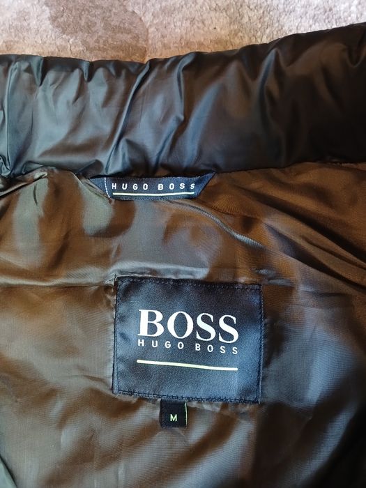 Жилет  Hugo Boss р.( М) 48-50  Оригинал