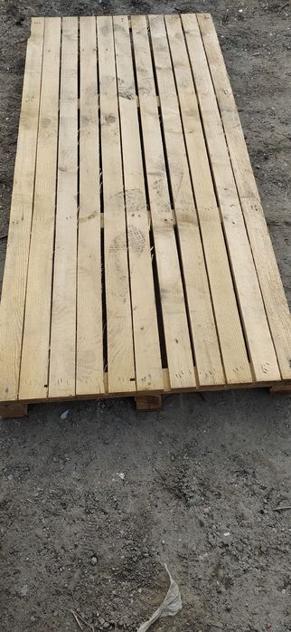 Sprzedam paletę drewnianą
