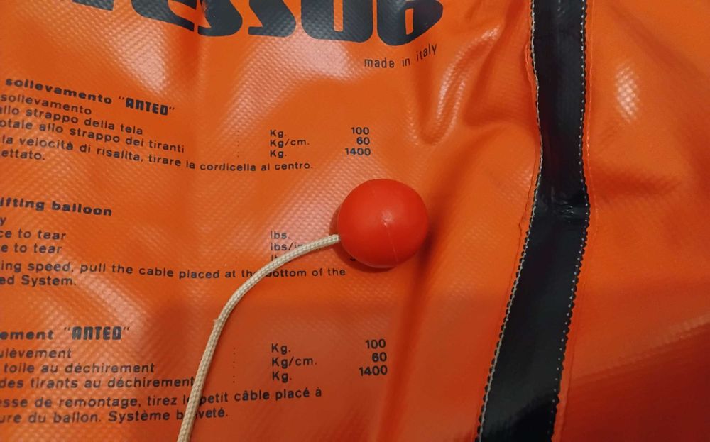 Vendo Conjunto de Balões de Elevação Profissionais para Mergulho