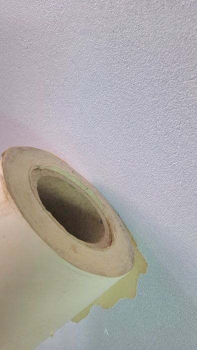 Rolo de papel de cenário / Rolo de Tela
Não sei quantos metros tem, mas comprei-o por 117 e gastei muito pouco.
Não faço entregas