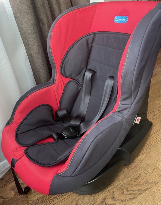 Автокрісло від 0+ до 18 кг . 0-4 роки.