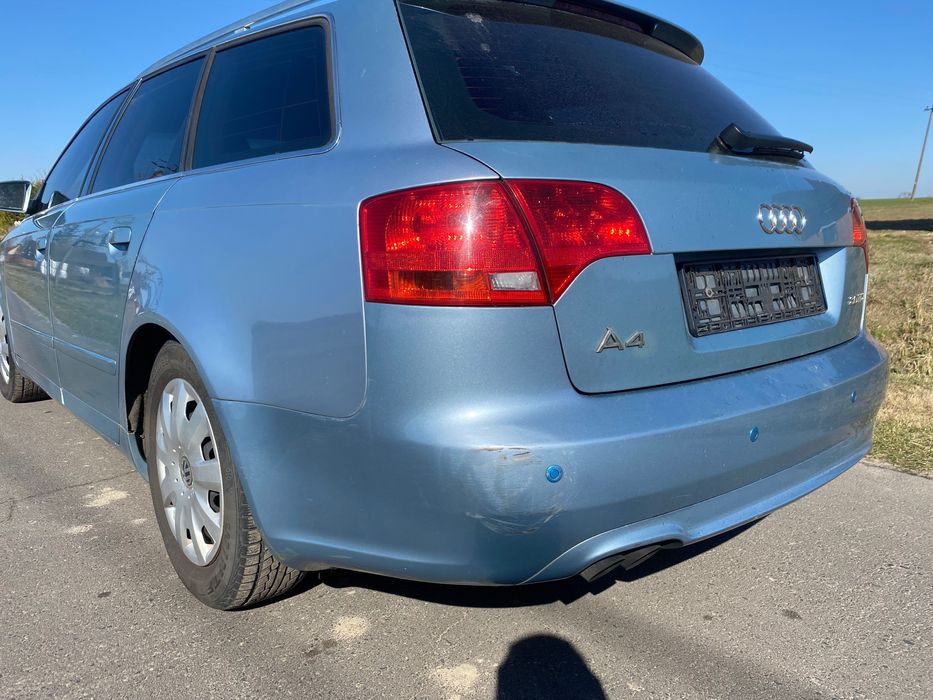 Lampa Audi a4b7 część