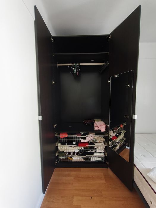 Roupeiro duas portas ikea