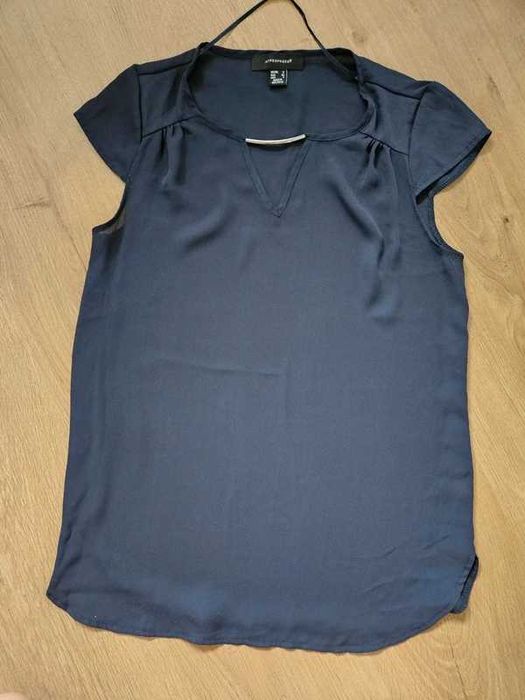 Elegancka bluzka Primark – rozmiar 34 (XS), idealna na lato