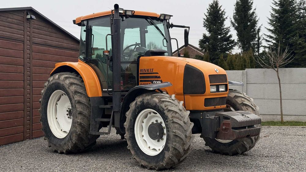 Renault Ares 640 RZ