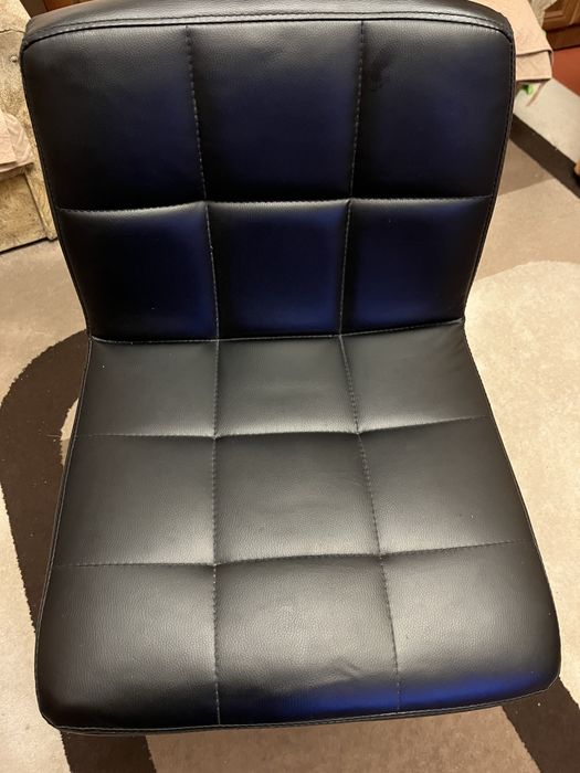 Барний стілець б/у