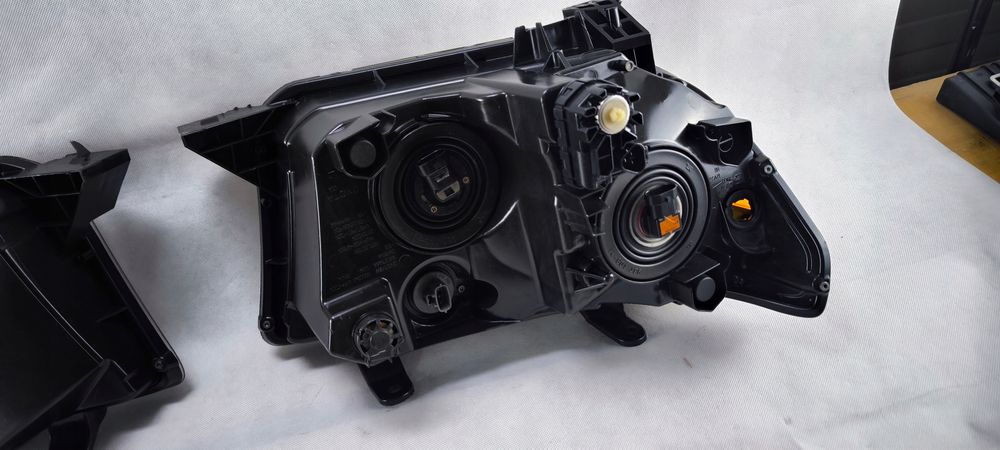 toyota tundra 07-13 lewy prawy reflektor lampa oryginalne