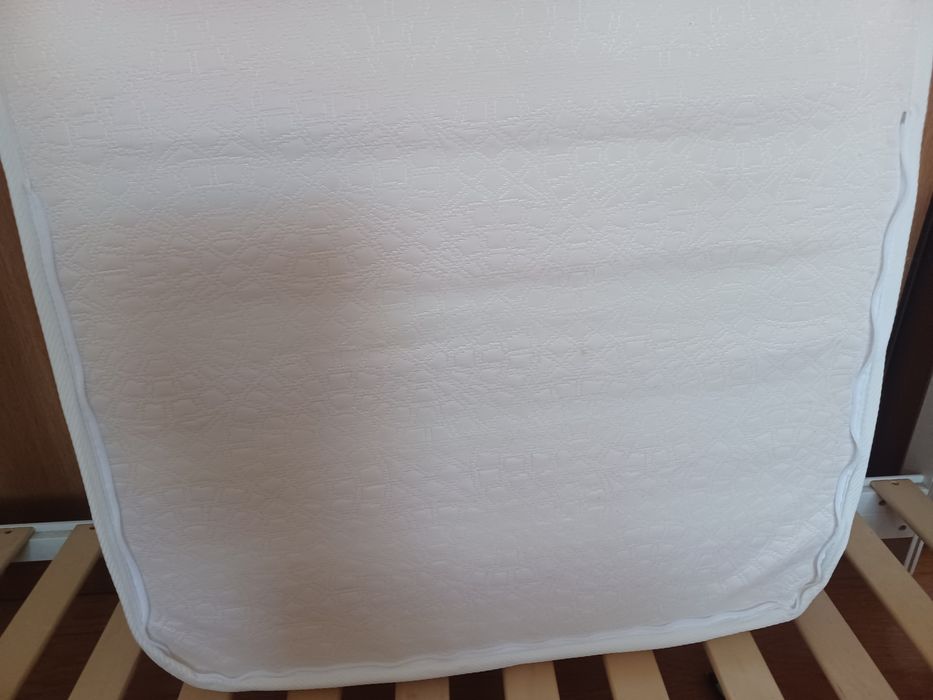 Colchão anti refluxo Bybebé