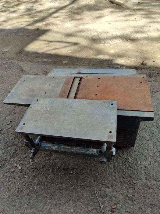 Станок комбинированный деревообрабатывающий  ИЭ  6009А