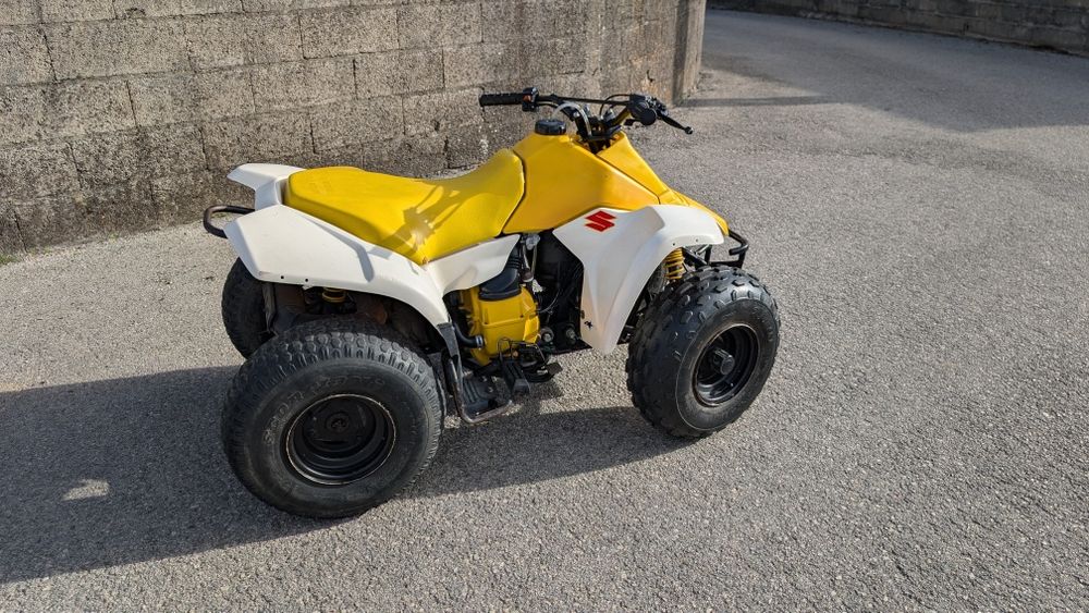 Moto 4 Suzuki LT80 LT-80 criança infantil