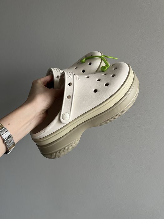 Crocs Stacked chalk крокси жіночі бежеві