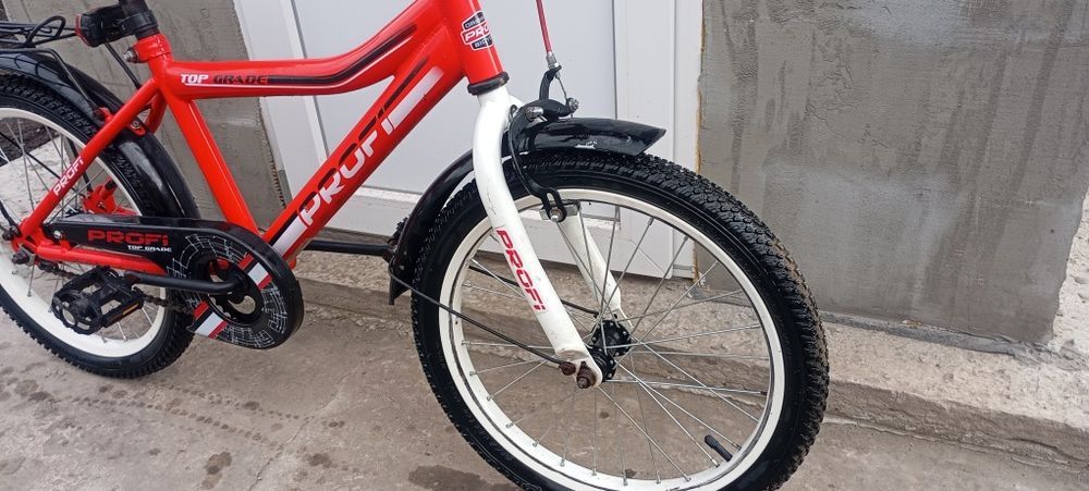 Продам подростковый велосипед Profi R18