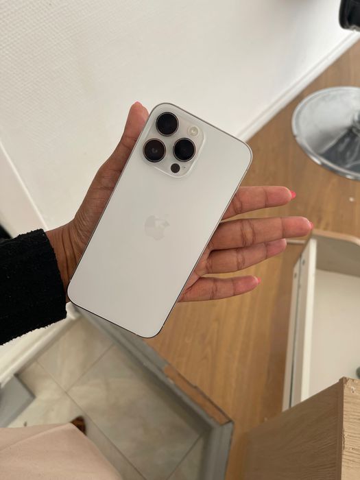 iPhone 14pro max