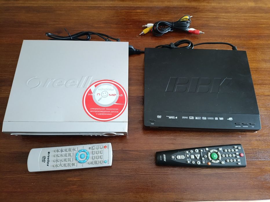 DVD плеер BBK Reellex