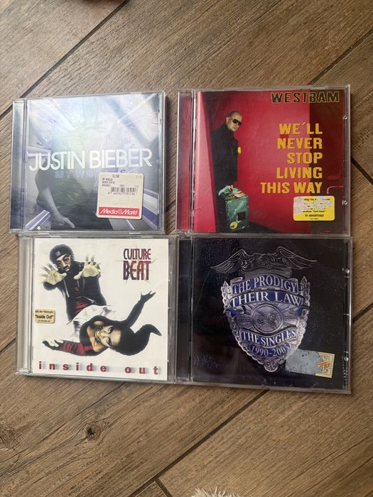 Rezerwacja płyty CD oryginslne stan bdb cena za komplet
