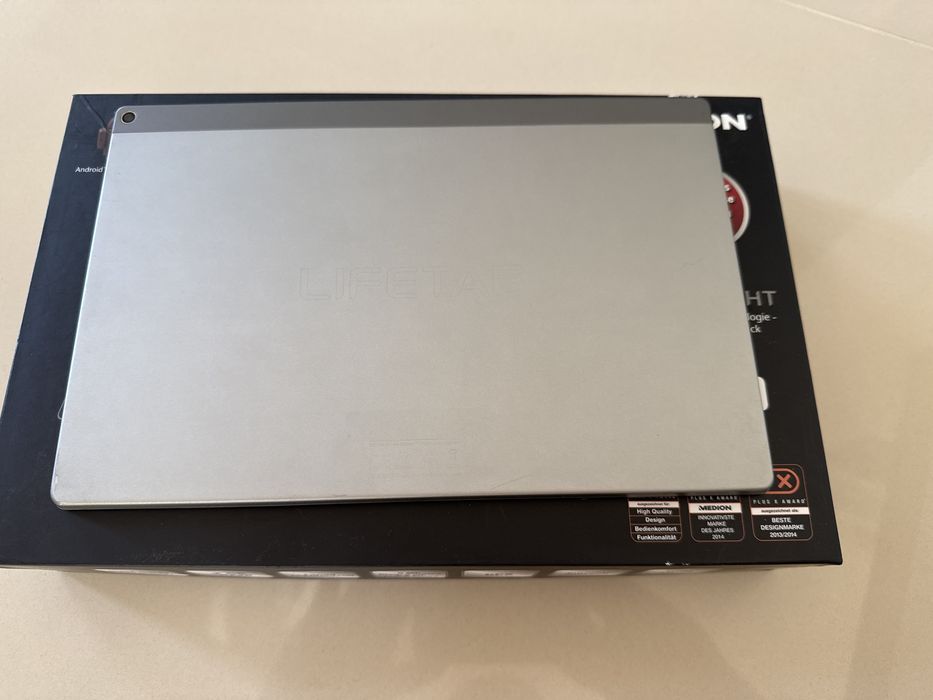 Tablet Medion LIFETAB MD 98811