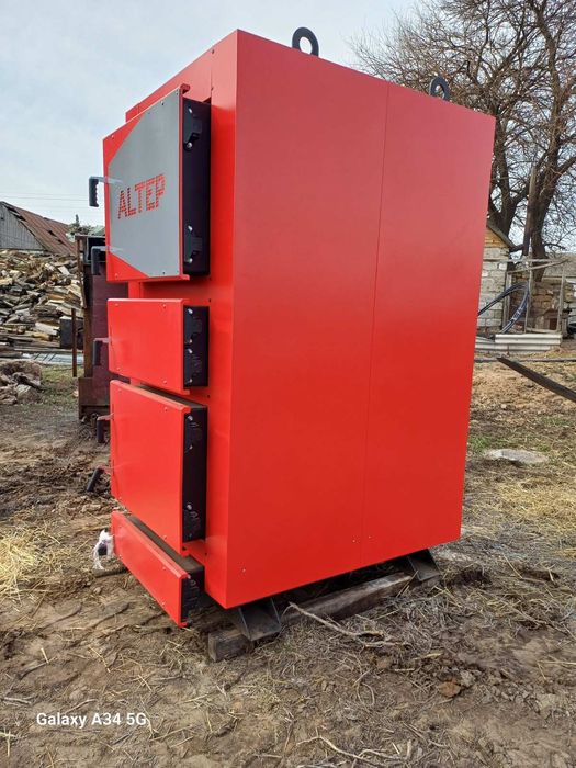 Продам твердопаливний котел