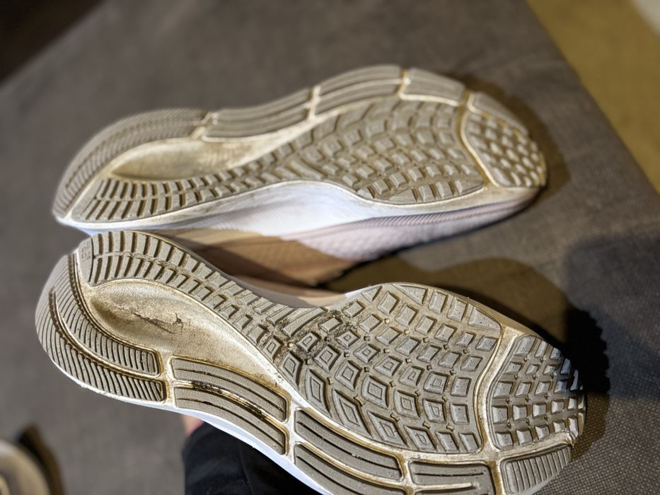 Nike zoom pegasus 38.  40,5