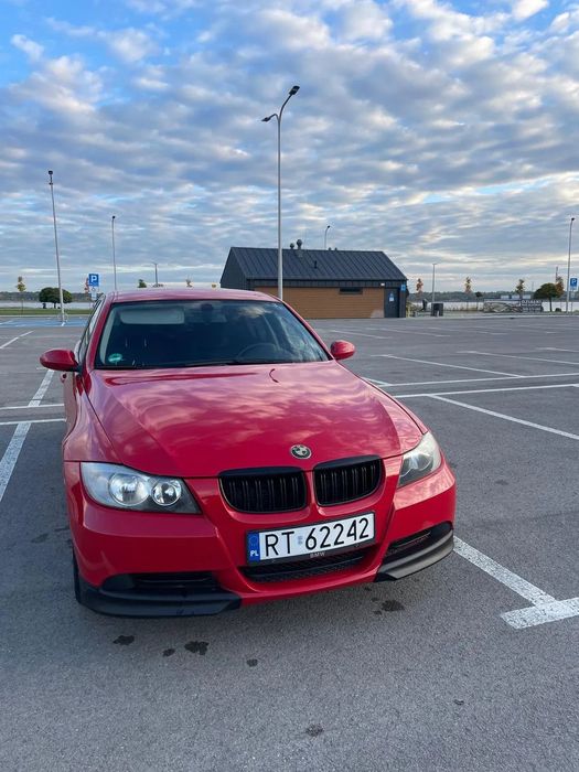BMW Seria 3 Czerwona strzała