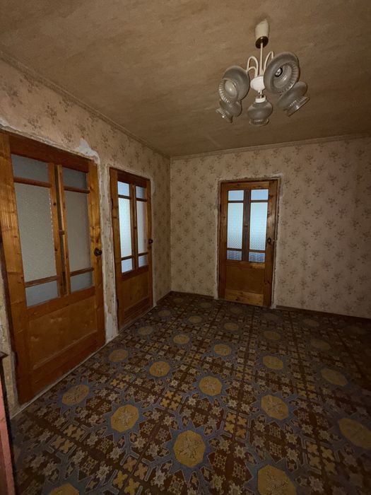 Двоповерховий будинок. Можливо по сертифікату Є-відновлення