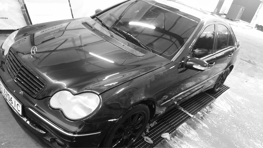 Мерседес С270 автомат авангард 2001рік з переоформленням