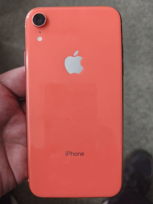 iPhone  XR  128ГБ