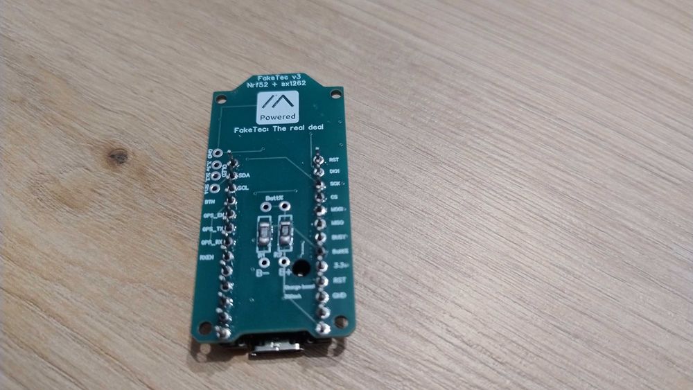 Zestaw nRF52840 + SX1262 do Meshcore / Meshtastic | 868MHz
