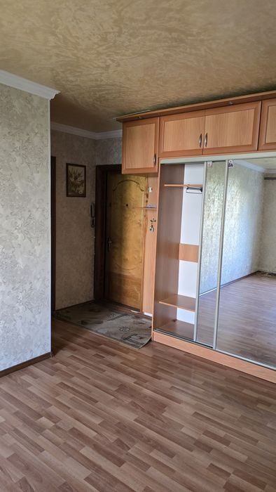 ЗДАМ-ПРОДАМ квартиру від власника  вул.В.Великого 139