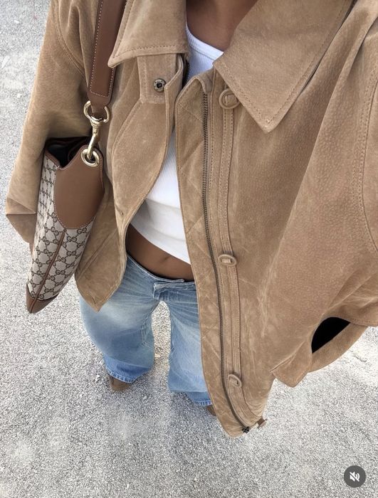 Замшева куртка Zara
