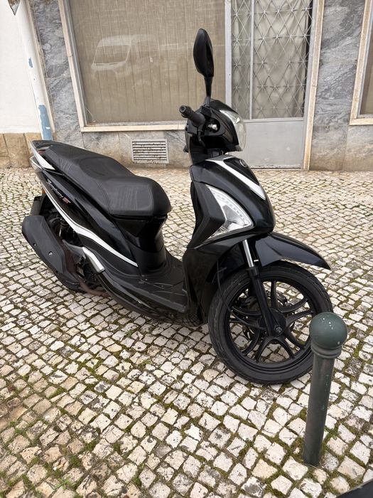 Sym Symphony ST 125 com 12.000 km