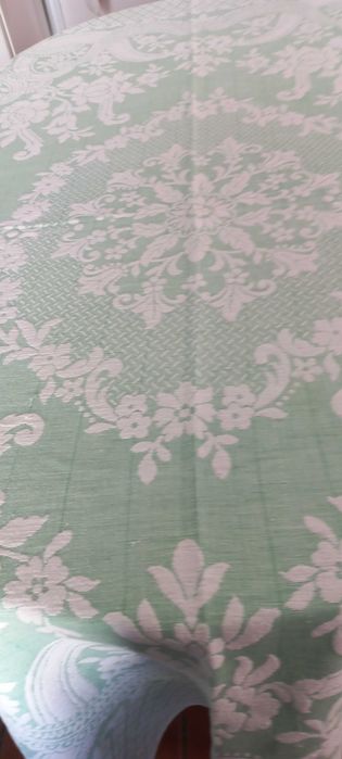 Colcha solteiro em tons verde claro