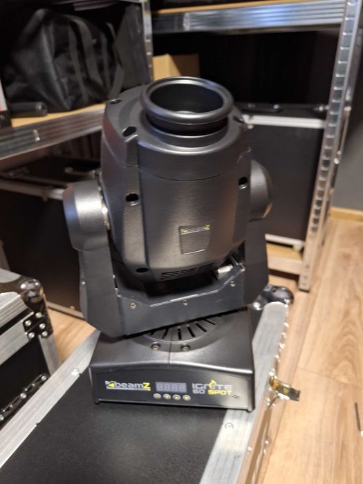 Sprzedam głowice ruchome  IGNITE60 marki BeamZ - 4 szt. w zestawie