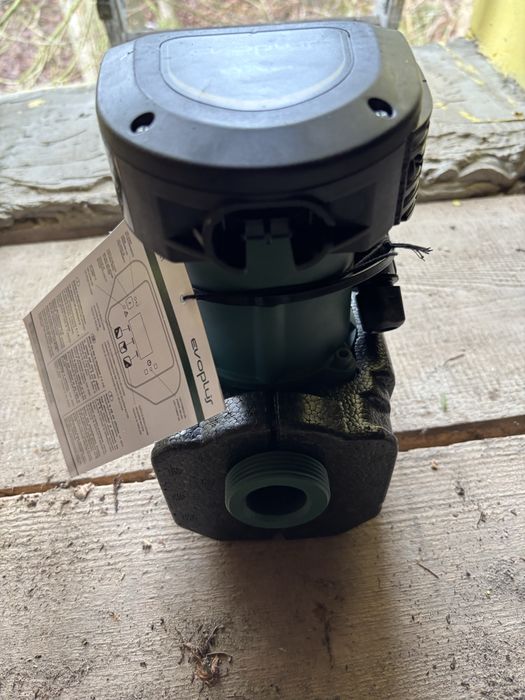 Elektroniczna pompa obiegowa do wody